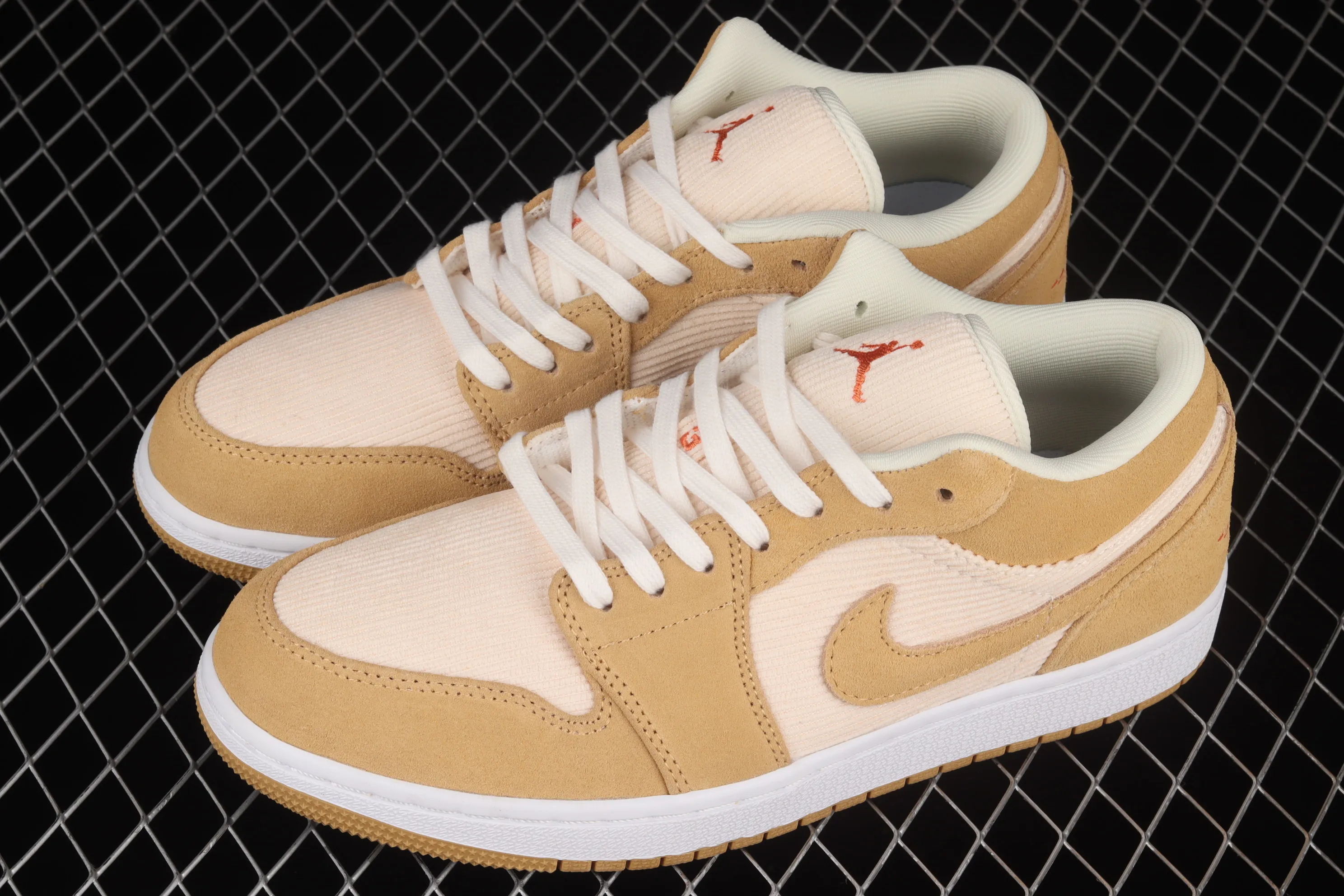 All categories Air Jordan Jordan series basketball shoes Air Jordan 1 Low Air Jordan 1 Low AJ1 Joe 1 rice white and yellow corduroy low-top retro culture basketball shoes DH7820-700